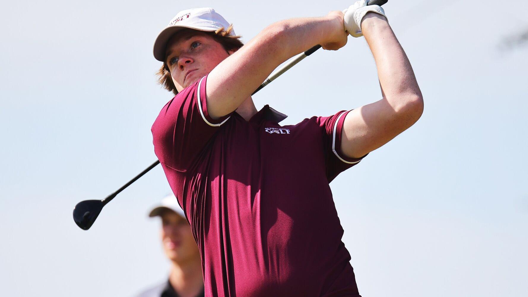 De Smet survives loaded field for second district team title in three years